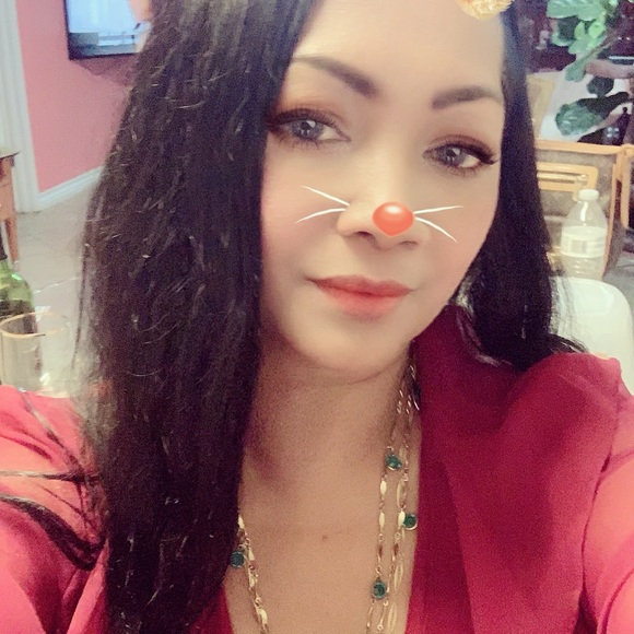 Meet your Posher, Srey lola - Picture 5 of 11